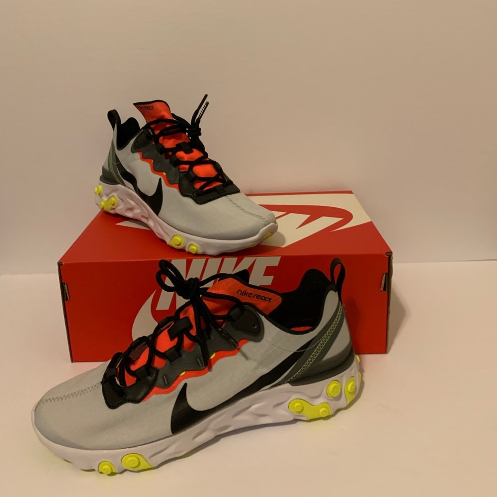 New Nike React 55 SE - Picture 1 of 5